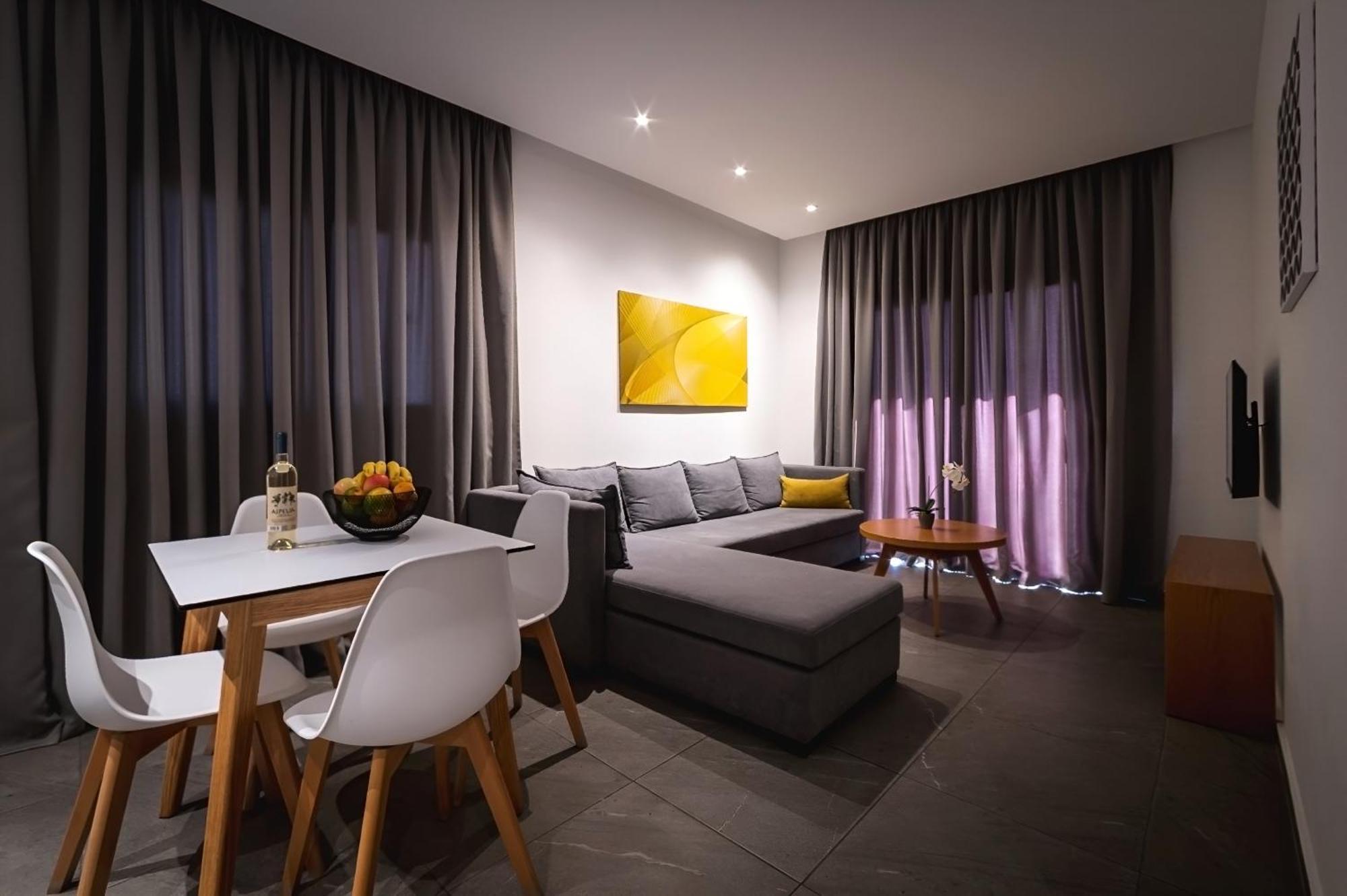 Aparthotel Kefalos Damon 3*