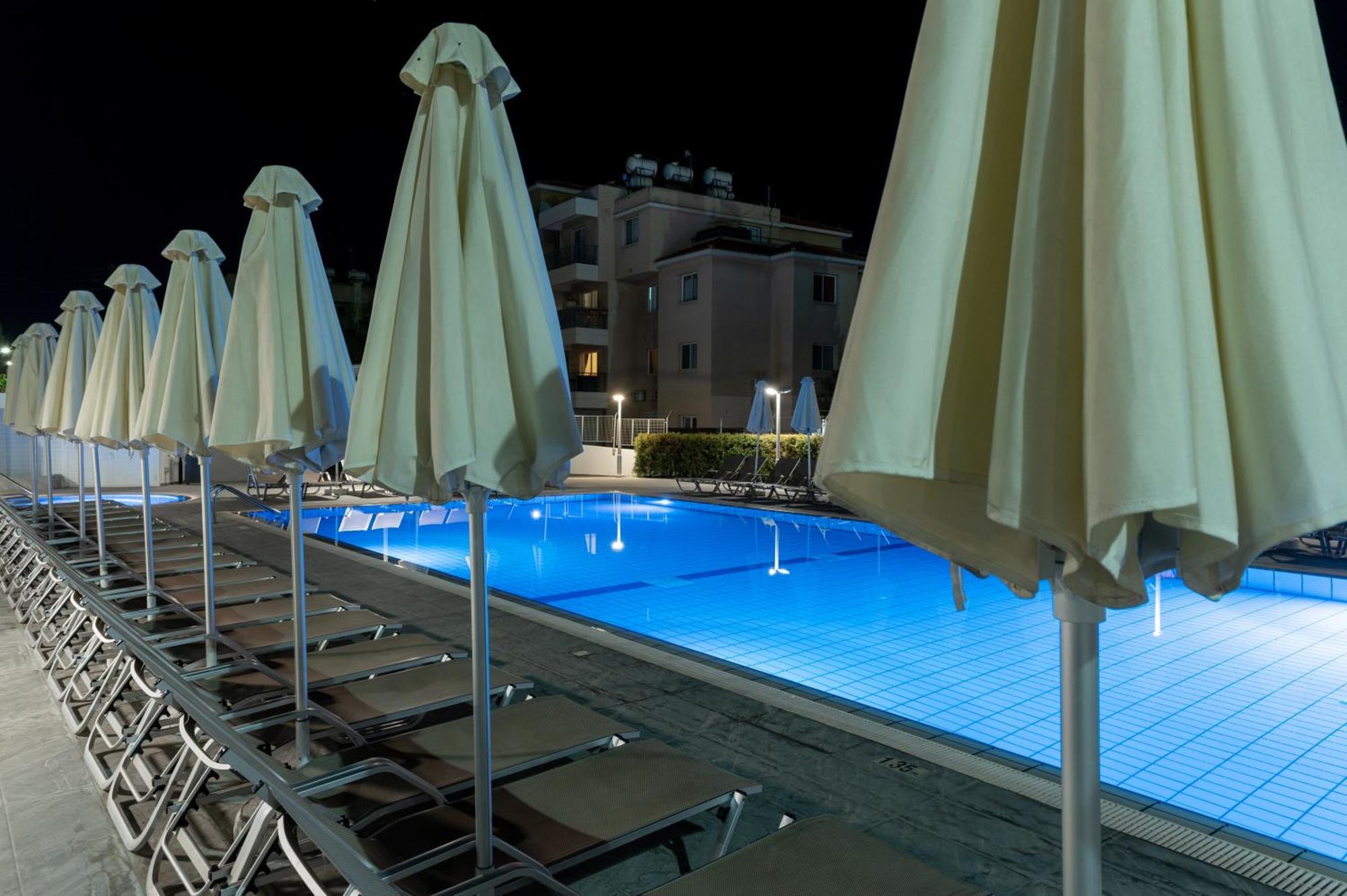Kefalos Damon Aparthotel Paphos